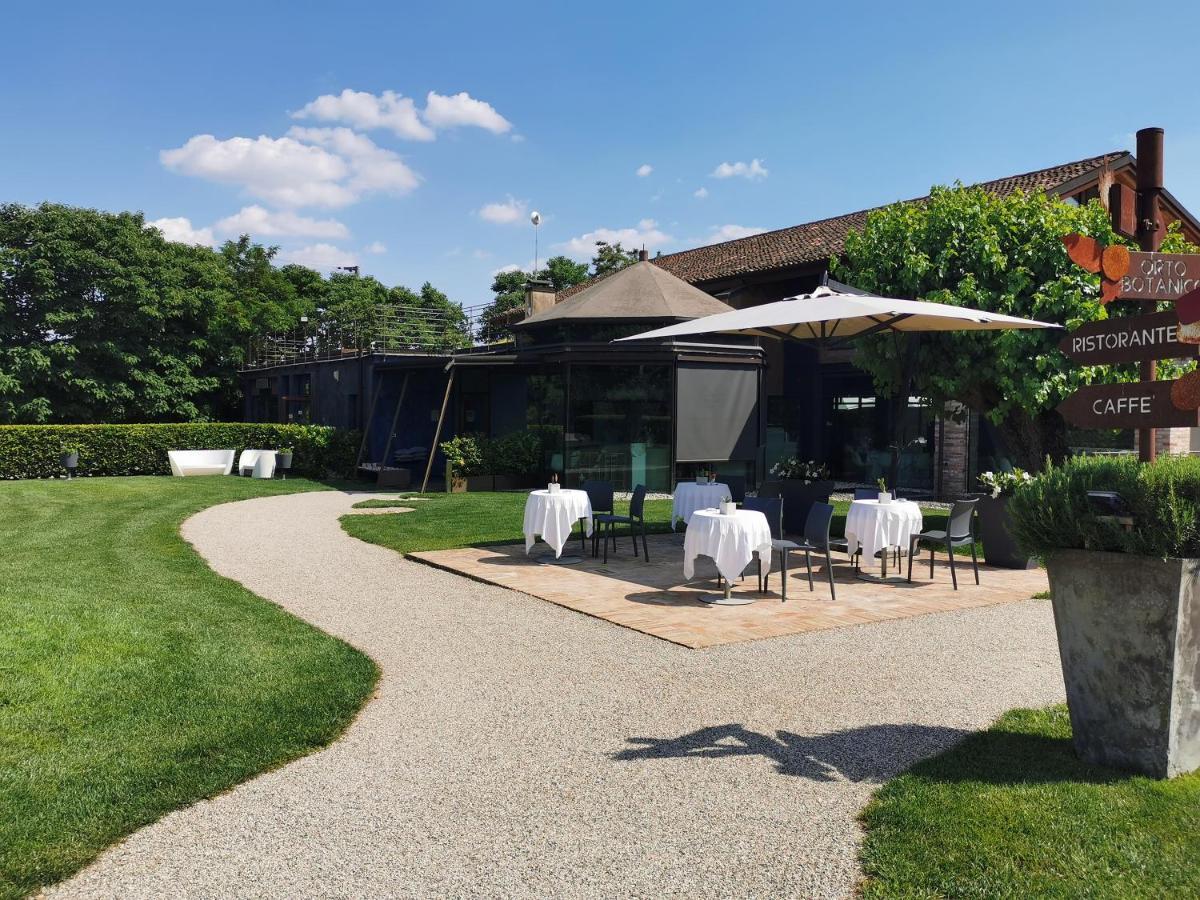 Il Tesoro Living Resort Rodigo Exteriör bild