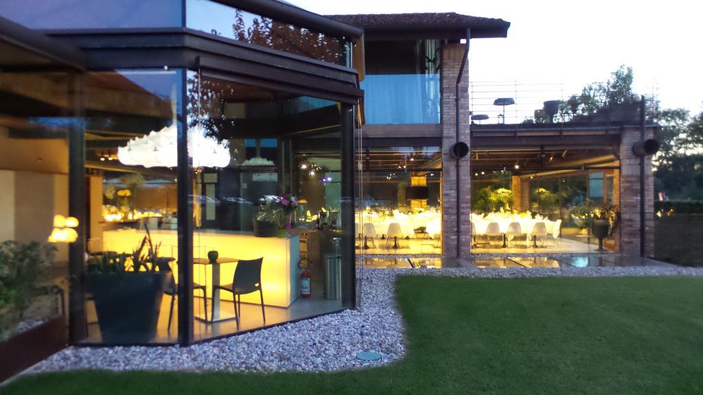 Il Tesoro Living Resort Rodigo Exteriör bild